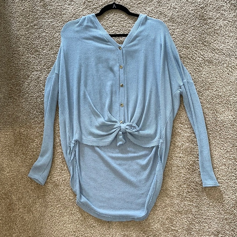 Women’s long sleeve tee